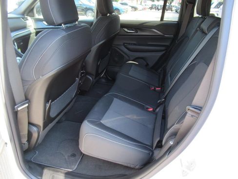 New 2026 Jeep Grand Cherokee Laredo X RWD image 30