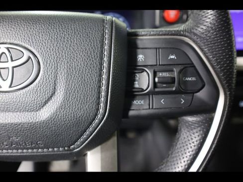 Used 2024 Toyota Tacoma TRD Off-Road AWD/4WD image 20