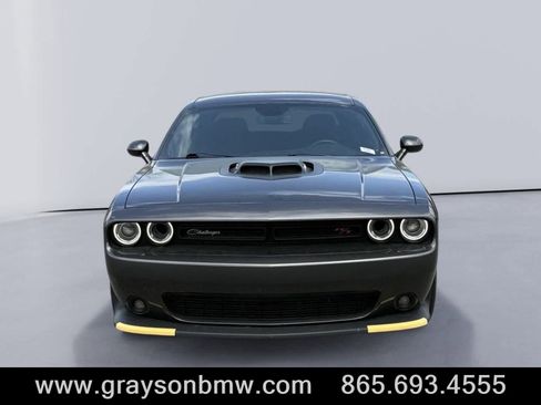 Used 2022 Dodge Challenger R/T Scat Pack w/ Shaker Package RWD image 8