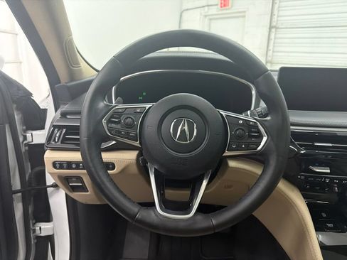 Used 2022 Acura MDX SH-AWD w/ Advance Package image 15
