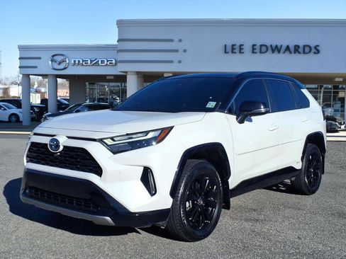 Used 2022 Toyota RAV4 XSE image 1