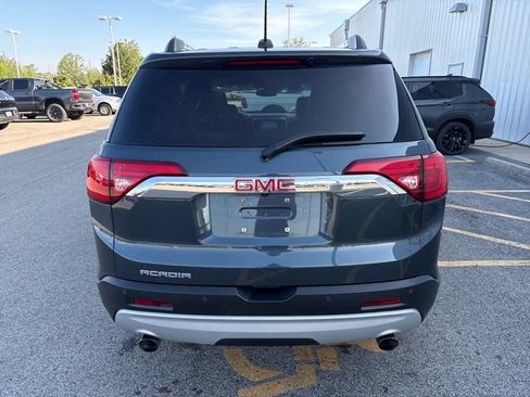 Used 2019 GMC Acadia SLT FWD image 4