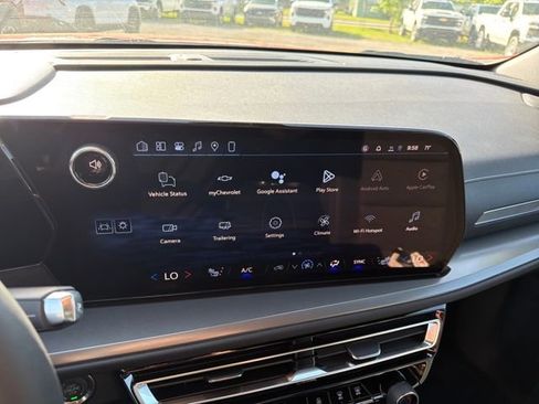 New 2026 Chevrolet Traverse LT image 25