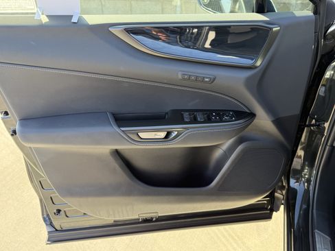 Certified 2025 Lexus NX 250 FWD w/ Premium Package image 18