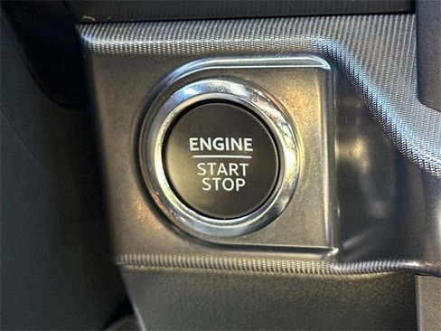 Used 2024 Ford F150 Lariat w/ FX4 Off-Road Package image 15