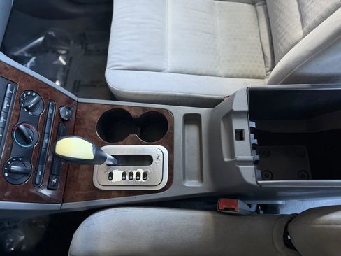 Used 2007 Ford Five Hundred SEL image 27