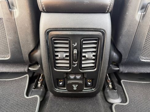 Used 2021 Jeep Grand Cherokee Limited w/ Quick Order Package 28K 80th AWD/4WD image 34