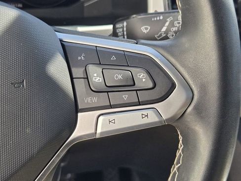 Certified 2023 Volkswagen Atlas Cross Sport SE FWD image 26