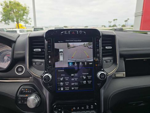 Used 2019 RAM 1500 Limited AWD/4WD image 31