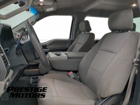 Used 2017 Ford F150 XLT AWD/4WD image 30