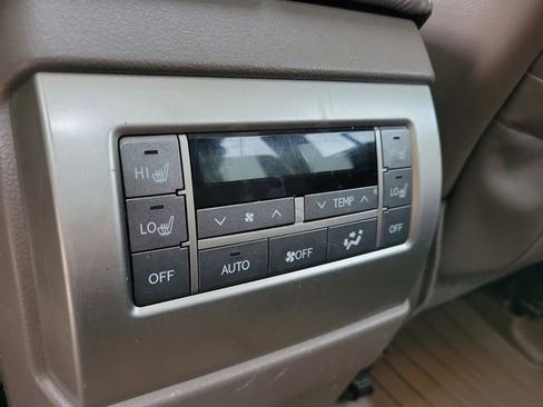 Used 2012 Lexus GX 460 w/ Comfort Plus Pkg AWD/4WD image 16