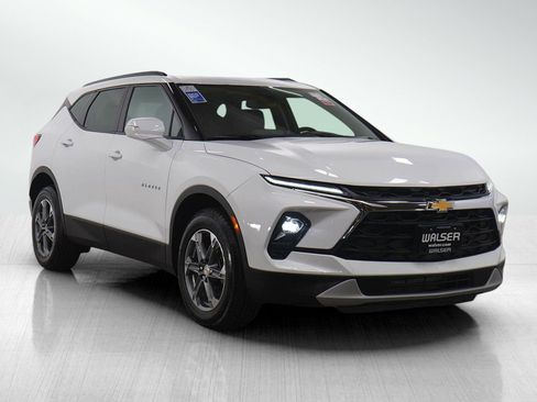 Used 2024 Chevrolet Blazer LT AWD/4WD image 8