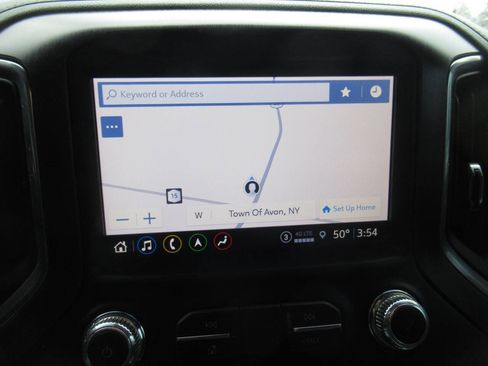 Used 2022 GMC Sierra 3500 AT4 w/ AT4 Preferred Package image 32