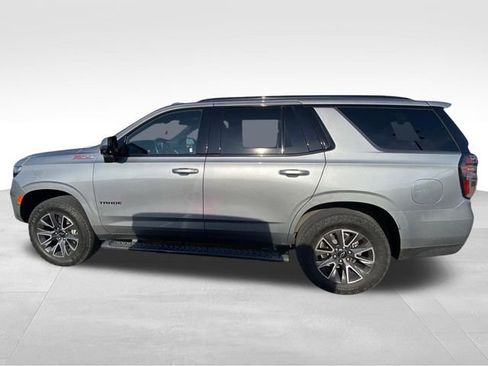 Used 2023 Chevrolet Tahoe Z71 w/ Luxury Package AWD/4WD image 5