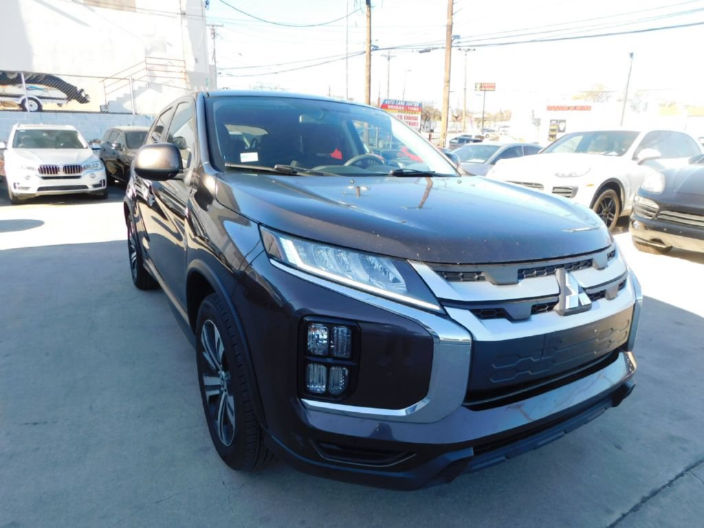 Used 2020 Mitsubishi Outlander Sport ES FWD image 1