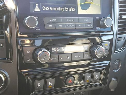 Used 2021 Nissan Titan PRO-4X w/ Pro-4x Convenience Package image 20
