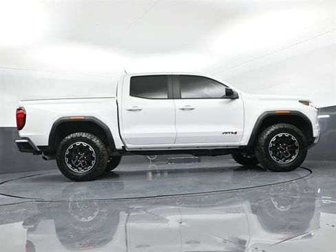 Used 2026 GMC Canyon AT4 AWD/4WD image 34