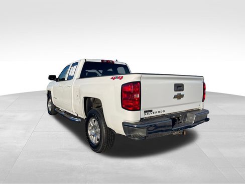 Used 2018 Chevrolet Silverado 1500 LT image 8