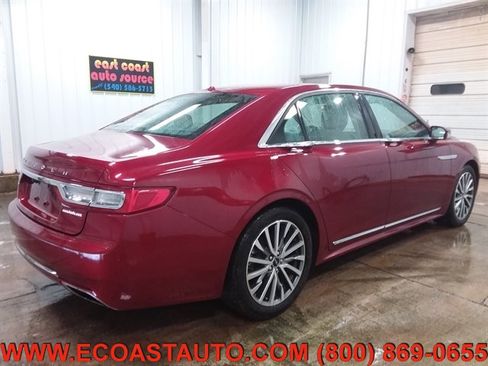 Used 2017 Lincoln Continental Select image 6