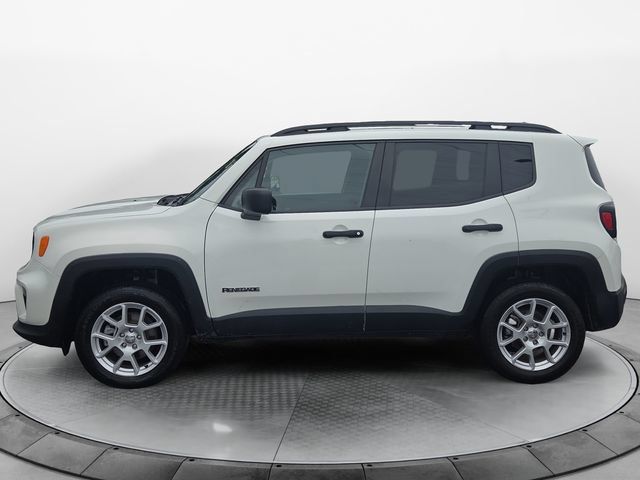 Used 2021 Jeep Renegade Sport w/ Sport Appearance Group AWD/4WD image 2