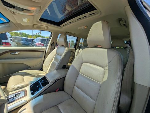 Used 2011 Volvo XC70 3.2 AWD/4WD image 15