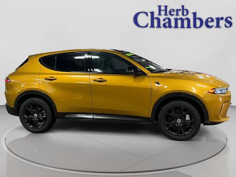 Used 2024 Dodge Hornet R/T Plus w/ Tech Pack Plus w/o Parking image 13