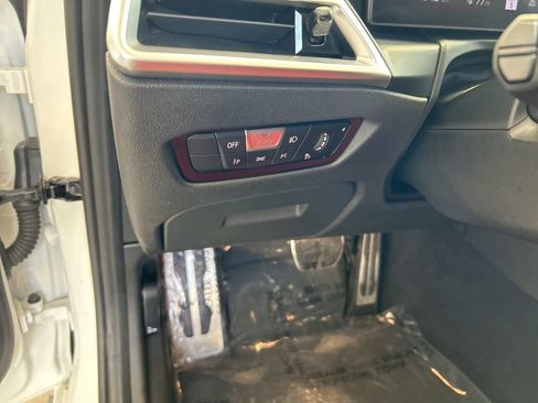 Used 2025 BMW M3 Competition image 43