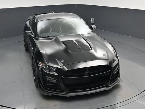 Used 2021 Ford Mustang Shelby GT500 w/ Technology Package RWD image 26