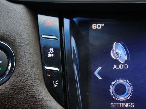 Used 2014 Cadillac XTS Premium image 20