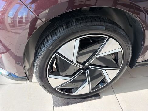 New 2025 Volvo EX90 Ultra image 6