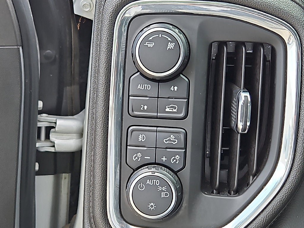 Used 2019 Chevrolet Silverado 1500 RST w/ All-Star Edition AWD/4WD image 22