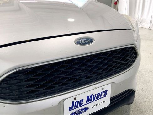 Used 2016 Ford Focus S FWD image 7