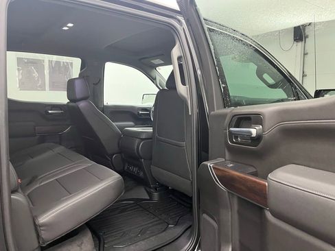 Used 2021 GMC Sierra 1500 SLT image 30