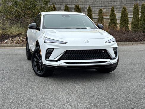 New 2026 Buick Envista Sport Touring w/ Convenience I Package image 2