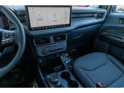 Used 2025 Ford Maverick XLT w/ XLT Luxury Package image 23