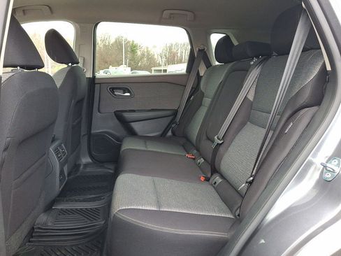 Used 2021 Nissan Rogue SV image 21