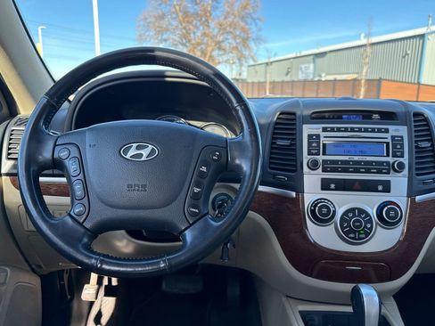 Used 2008 Hyundai Santa Fe GLS image 11