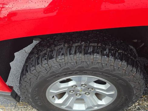 Used 2018 Chevrolet Silverado 1500 LT w/ All Star Edition AWD/4WD image 13