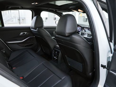 Used 2021 BMW M340i M340i w/ Premium Package image 25