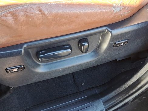 Used 2012 Toyota Tundra Limited w/ Platinum Pkg image 24