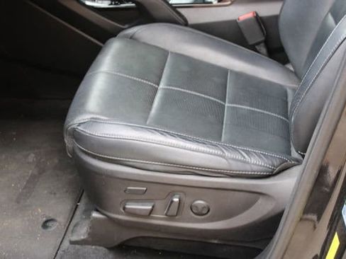 Used 2020 Kia Telluride SX image 16