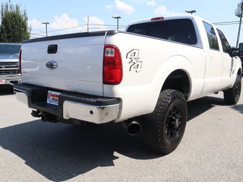 Used 2015 Ford F350 Lariat w/ Lariat Interior Package AWD/4WD image 7