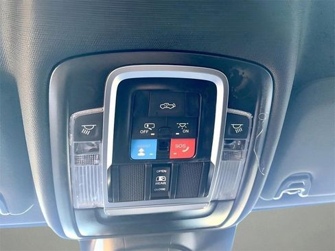 New 2026 RAM 2500 Laramie AWD/4WD image 40