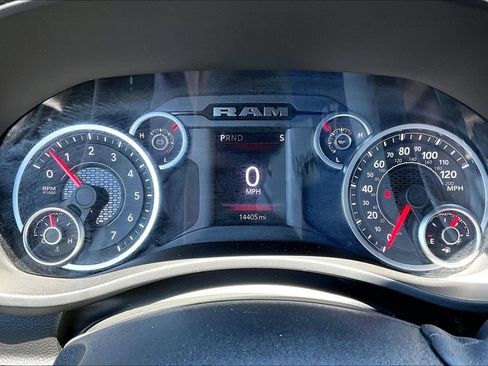 Used 2026 RAM 2500 Big Horn AWD/4WD image 8