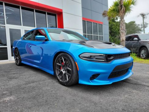 Used 2016 Dodge Charger R/T Scat Pack RWD image 3