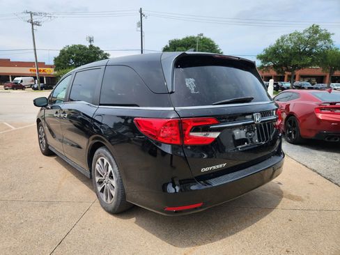 Used 2021 Honda Odyssey EX-L image 3