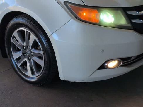 Used 2016 Honda Odyssey Touring Elite image 11