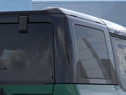 New 2025 Ford Bronco Outer Banks w/ Sasquatch Package image 25