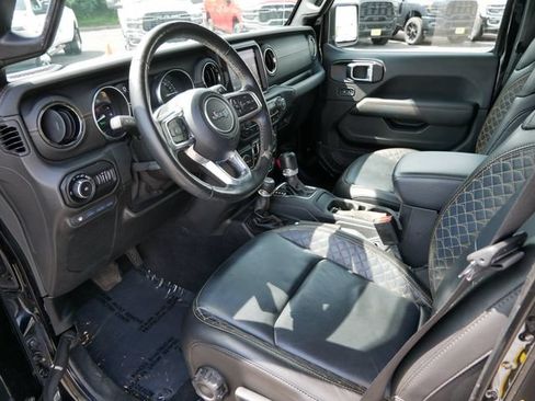 Used 2021 Jeep Wrangler Unlimited Sahara AWD/4WD image 13