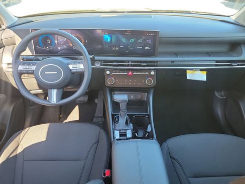 New 2026 Hyundai Tucson SEL FWD image 17